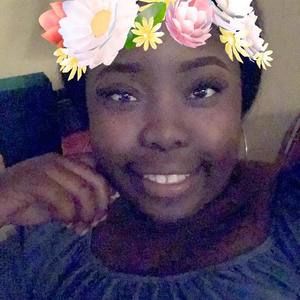 Meet your Posher, Kiara